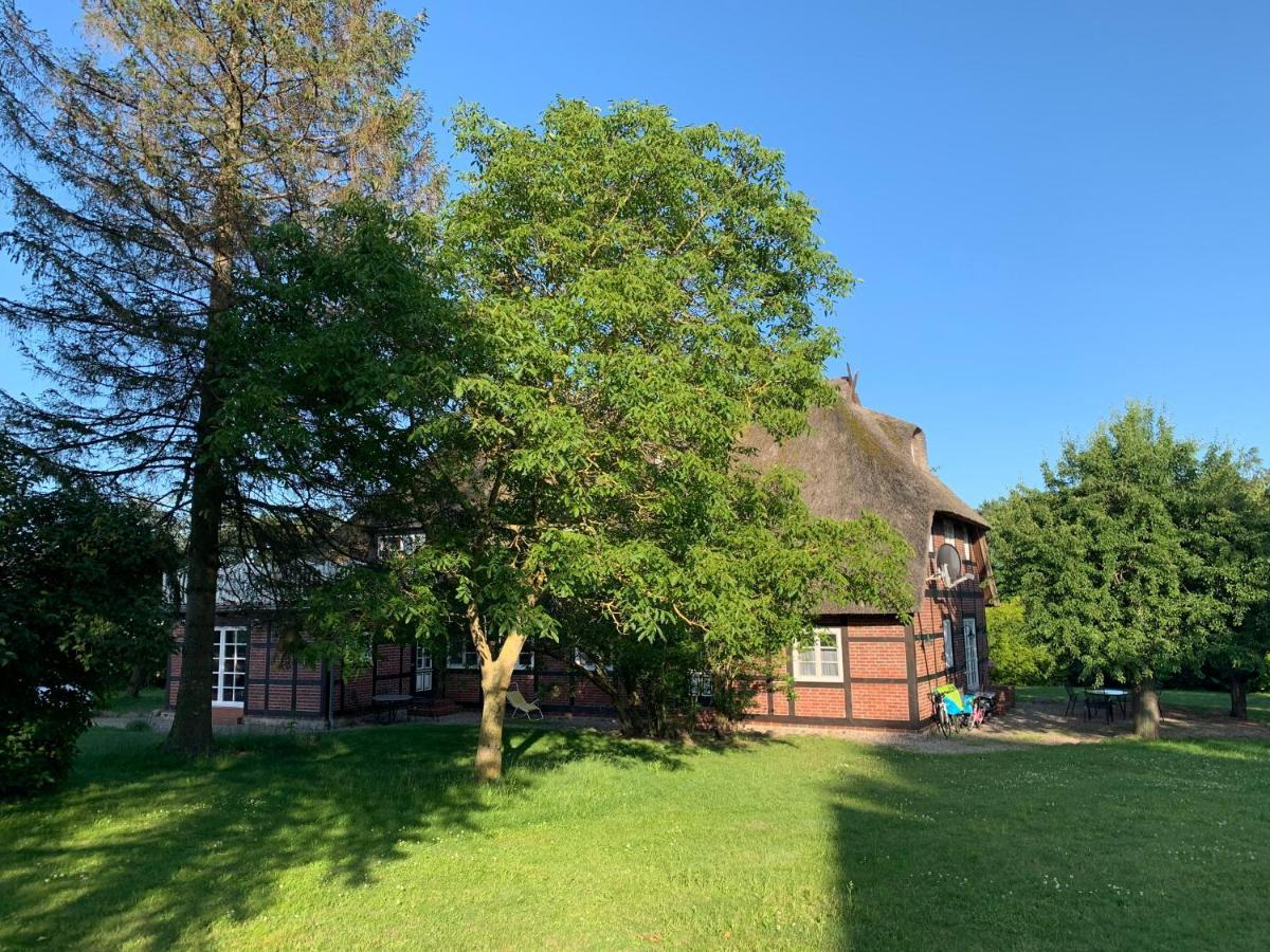 Reet Und Meer Beckerwitz Hohenkirchen  Exterior photo